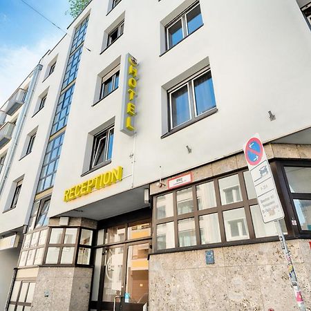 B&B Hotel Muenchen-Hbf Εξωτερικό φωτογραφία